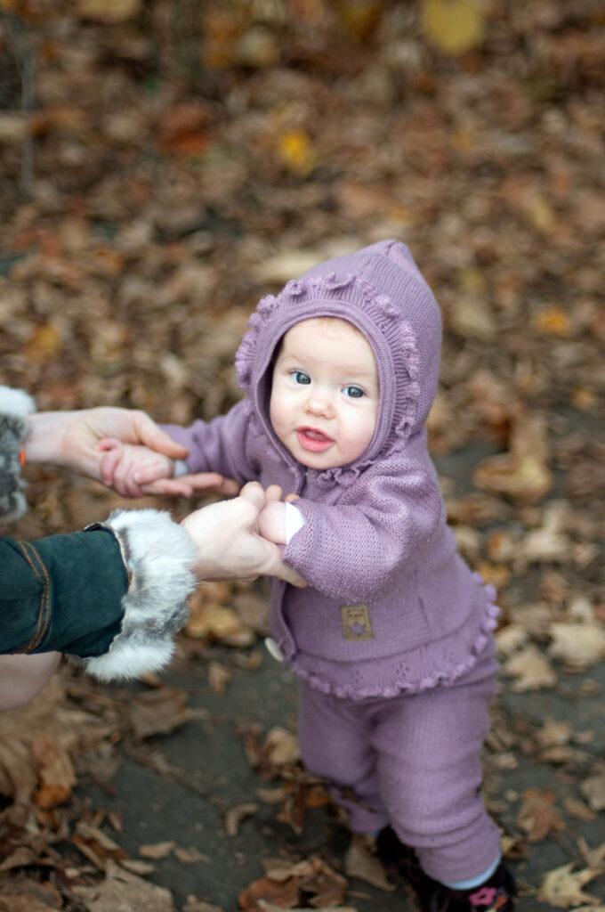 Portret dziecka, niemowlak, małę dziecko, M.kadruje fotografia naturalnamacierzyństwo , mkadruje fotografia naturalna Poznań